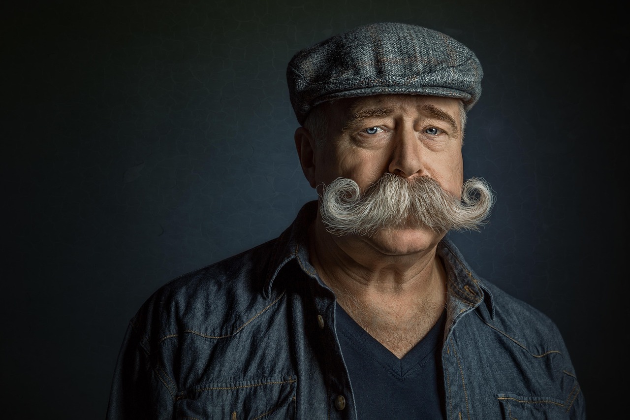 つむじ薄毛を改善するための生活習慣と育毛方法は？